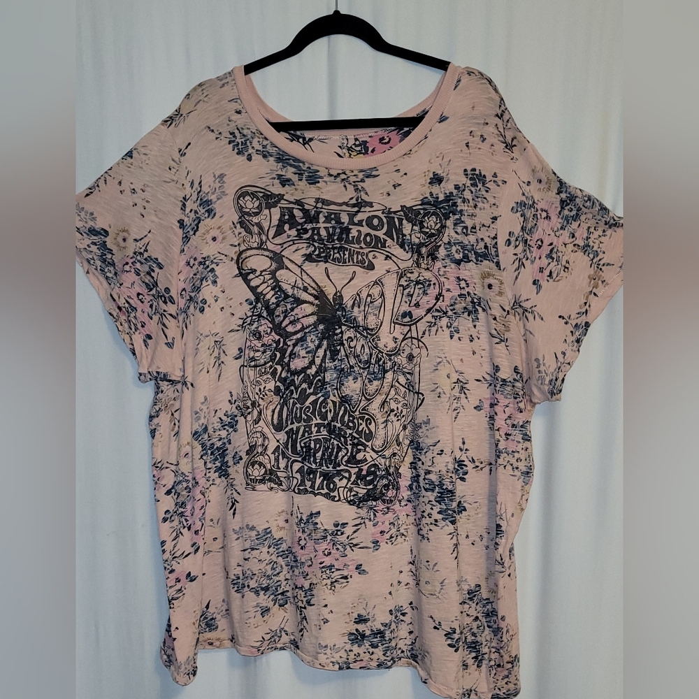 Torrid Butterfly Classic Fit Pink Graphic Tee